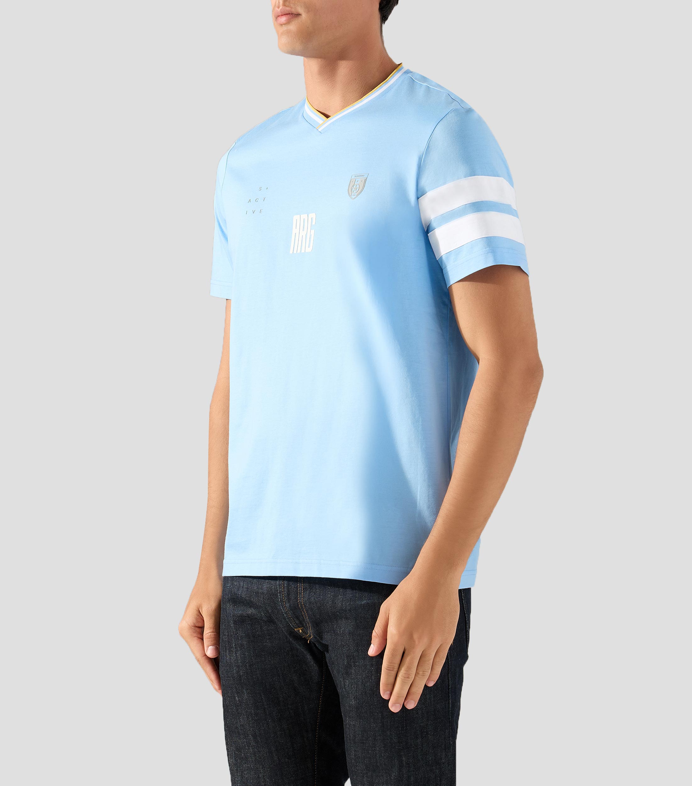 Playera cuello V manga corta lisa Argentina Hombre